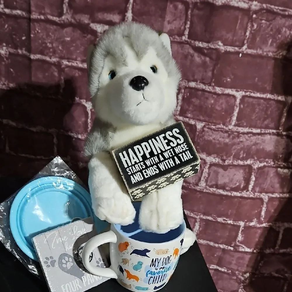 Lapland Husky Plush 5 piece Dog Lovers Gift Bundle
